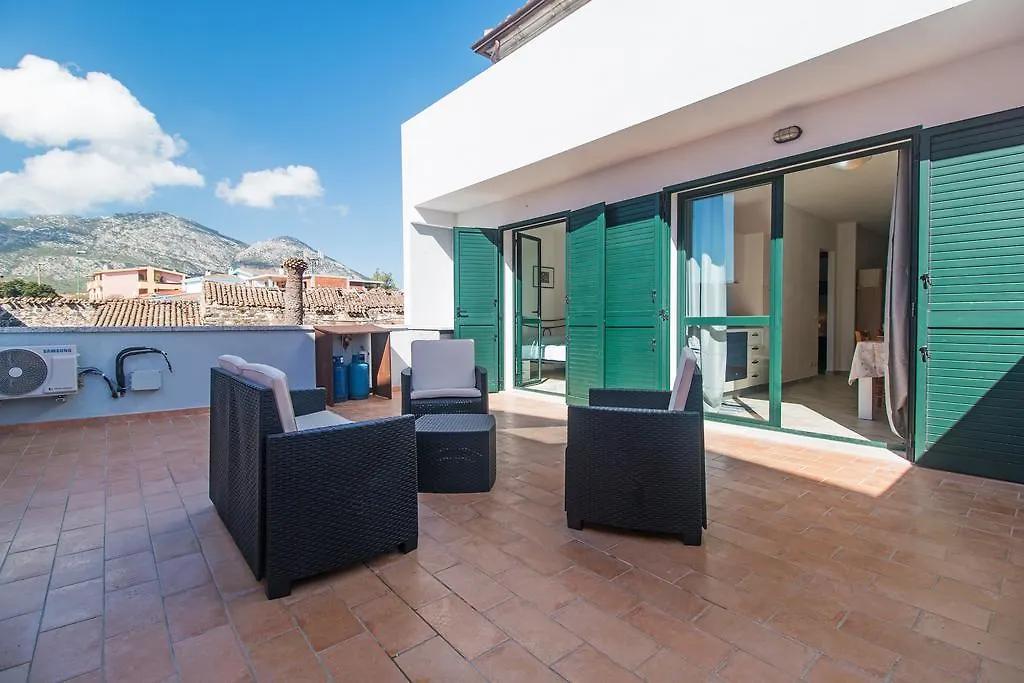 Residenza Maria Antonia - Private Apartment Orosei