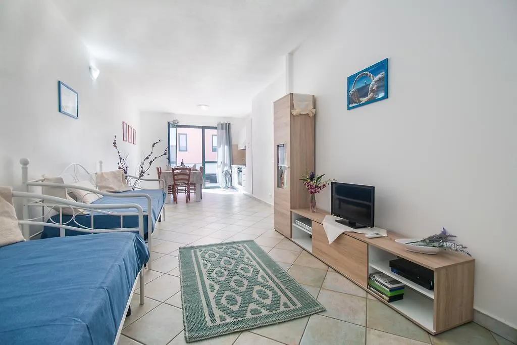 Residenza Maria Antonia - Private Apartment Orosei