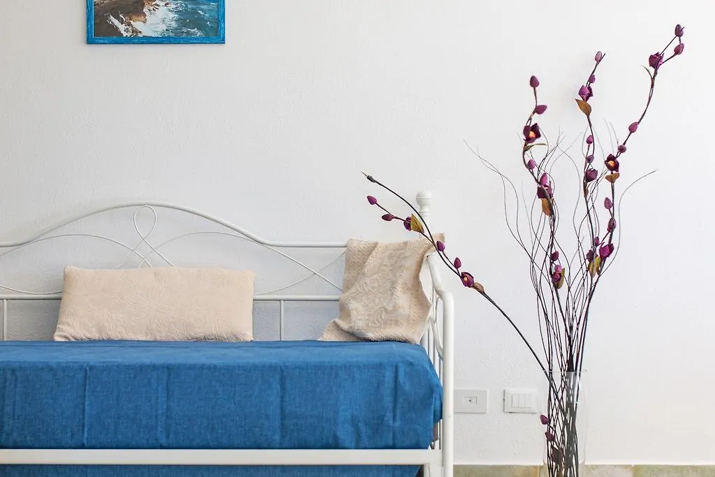 Residenza Maria Antonia - Private Apartment Orosei
