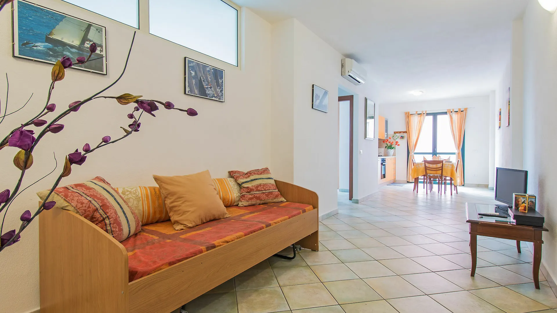 Residenza Maria Antonia - Private Apartment Orosei
